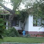 Casa de hóspedes Arya 3*